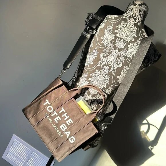 Marc Jacobs Accessories - Marc Jacobs Tote Bag